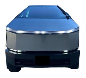 Camioneta Eléctrica 2024 con Tracción en las Cuatro Ruedas, Caja de Cambios Automática, Volante a la Izquierda, Bajo Kilometraje, Interior Oscuro, Alto Rendimiento, Autonomía de 601-700 km - Product Image 1