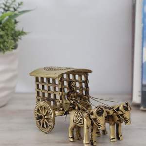 Carrito de bueyes, piezas de exhibición de decoración del hogar de latón dorado - Product Image 1