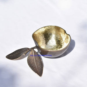 Bol Design en Forme de Pomme Plaqué Or Feuille Couleur Noire Aluminium Métal Dessert Noix Fruits Snacks Bol à Chocolat - Product Image 6