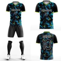 Uniforme de Fútbol Personalizado en Negro y Verde Azulado, Cuello Redondo, Conjunto de Camiseta y Calcetines para Equipos Adultos, 100% Poliéster, Secado Rápido y Transpirable