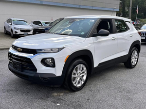 CLEAN 2023 C H e V R o L E T Trail blazer LS FWD - Product Image 6