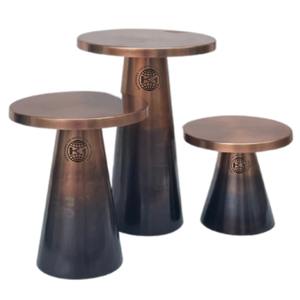 Ensemble de tables d'appoint hautes Pols Potten Toot Antique avec une finition antique. - Product Image 1