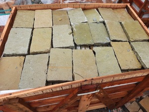 Kandla หินทรายสีเทาที่มีพื้นผิวขัดมันหรือขรุขระทำให้กันลื่นและทนทานสำหรับการปูพื้นผนัง - Product Image 2