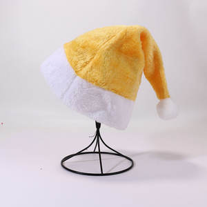 Gorro de Navidad bordado con diseño de logotipo personalizado de tendencia superior, gorro de Navidad de terciopelo grueso, gorro de Papá Noel para celebrar - Product Image 3