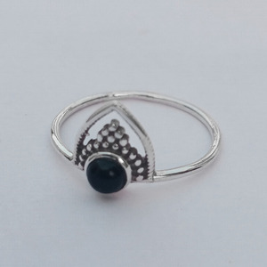 แหวนพลอยโอนิกซ์สีดำทำเอง925เครื่องประดับเงินสเตอร์ลิงแหวนแต่งงานเงินชั้นดีเครื่องประดับสำหรับผู้หญิงขายส่งจำนวนมาก - Product Image 4