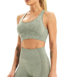 Meilleures ventes Ensemble de yoga pour femmes à faible quantité minimale de commande Ensemble de yoga pour femmes de couleur unie de dernière conception au prix de gros - Product Image 5