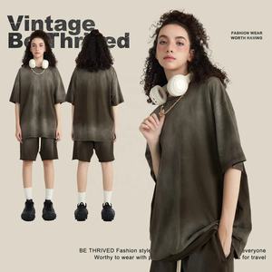 Conjunto de camiseta y pantalones cortos para hombre, ropa deportiva unisex informal, vintage, lavado con ácido - Product Image 4