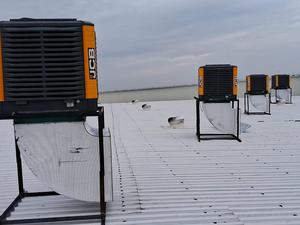 เครื่องทำความเย็นอุตสาหกรรม JCB EAC 22 Pro พร้อมไดรฟ์ PMSM เอ็นจิเนียร์เพื่อประสิทธิภาพที่เหนือกว่าและความต้องการความเย็นขนาดใหญ่ - Product Image 5