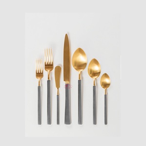 เครื่องใช้บนโต๊ะอาหารสแตนเลสสีดำเป็นมิตรกับสิ่งแวดล้อม - Product Image 5