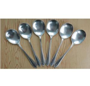 Cuillères à dîner occidentales de haute qualité en acier inoxydable poli miroir plaqué argent à long manche pour les familles - Product Image 5