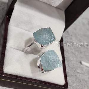 Anillo de Mujer con Piedra Natural de Aguamarina, Piedra de Nacimiento de Marzo, Anillo Ajustable de Doble Piedra, Joyería Hecha a Mano, Anillo de Plata de Ley 925 - Product Image 4