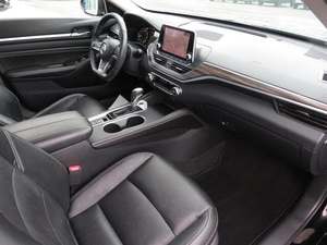 Nissan Altima 2.5 SL AWD d'occasion 2019 - Product Image 3