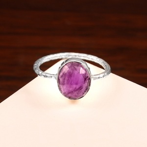 Anillo de compromiso clásico de Plata de Ley 925 para mujer, ajuste de bisel, amatista de corte ovalado - Product Image 4