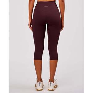 Leggings de Cintura Alta 3/4 para Mujer con Bolsillos - Color Cereza - Product Image 1