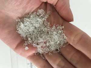 Plastique recyclé de haute qualité PET naturel, prix d'usine, pour feuilles d'emballage, fibres et produits d'injection disponibles - Product Image 2