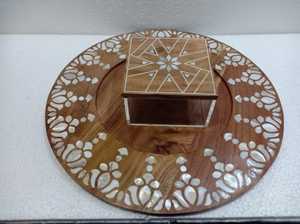 Caja de regalo de acrílico artesanal con parte superior de madera de nácar Elegante recuerdo de fiesta para bodas y celebraciones festivas - Product Image 2