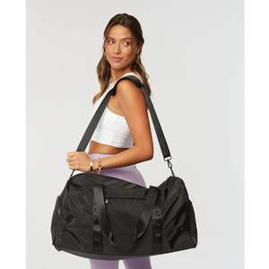 Sac polochon en nylon léger de grande capacité Logo personnalisé étanche pour hommes et femmes Fitness Travel Outdoor Use - Product Image 2