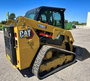 Vente flash : Chargeuse compacte CAT 239D3 neuve, transmission intégrale 4x4, capacité de charge nominale de 5 tonnes, chargeuse sur pneus, chargeuse à godets, chargeuse à roues, roulement principal - Product Image 5