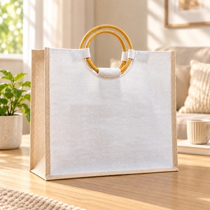Sac en jute laminé naturel Juco avec soufflet, poignées en canne, 16x13x6 pouces, impression DTF, logo personnalisé, vente en gros, panier cadeau, sac fourre-tout - Product Image 4