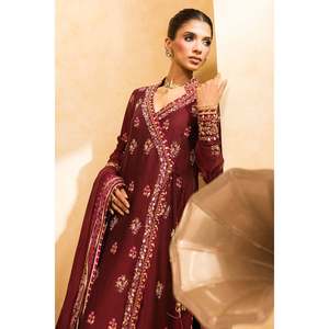 Tissu en satin de soie Ruby Dusk - Product Image 6