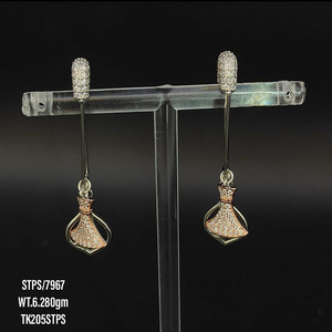 Boucles d'oreilles suspendues en argent sterling 925 plaqué or rose pour femmes, boucles d'oreilles modernes en argent cz, ensemble de broches de sécurité, boucles d'oreilles de créateur - Product Image 1