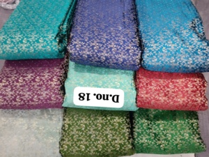 Tela de brocado de seda 100% personalizada al por mayor de alta calidad para tapicería de moda de lujo y artesanía de colores vibrantes - Product Image 6