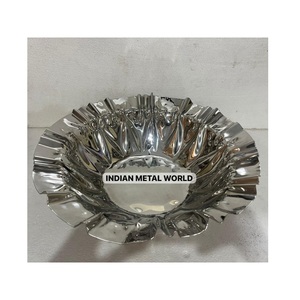 Dernier bol de service en chocolat argenterie Sweet Desert Display Home Vaisselle Bol à chocolat Porte-bonbons par Indian Metal World - Product Image 4