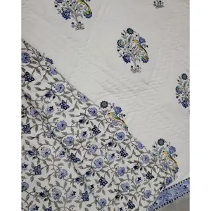 Edredón de Algodón Hecho a Mano con Diseño de Patchwork Impreso y Bordado, Tamaño Doble, Suave y Lavable, Hecho en India - Product Image 3