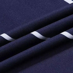 Camiseta de Golf Ligera de Manga Corta, Transpirable, de Color Sólido, Corte Regular, Negra, con Botones, de Alta Calidad - Product Image 6