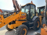 Chargeuse-pelleteuse JCB 3CX dans Max Unique Construction & Machines de Construction