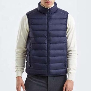 เสื้อกั๊กขนเป็ดน้ำหนักเบาพรีเมี่ยมสำหรับผู้ชาย | เสื้อขนเป็ดกันน้ำแพ็คง่ายเหมาะสำหรับการเดินทางและการผจญภัยกลางแจ้ง - Product Image 4