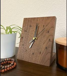 Horloge de table en bois fantastique à piles avec un design classique moderne, écologique, ajoute une décoration élégante et une ambiance paisible - Product Image 3