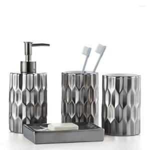 Juegos de baño de metal de alta calidad, ecológicos debido a su larga vida útil y reciclabilidad, regalos de inauguración de casa - Product Image 1