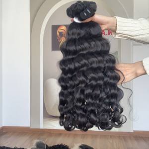 Vente en gros 100% paquets de cheveux bruts vietnamiens Remy cambodgiens à double tirage vague naturelle et extensions de donneur unique Curl italien - Product Image 1