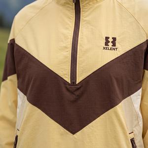 Anorak à col montant jaune beurre et marron chocolat, anorak Ripstop personnalisé avec logo OEM, streetwear unisexe fabriqué en usine - Product Image 5