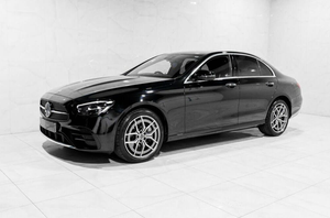 NOUVEAU ARRIVÉ prêt à expédier STOCK UTILISÉ LHD/RHD 2023 MERCEDES-BENZ E-CLASS - Product Image 3