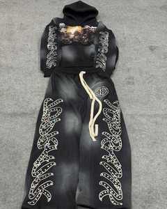 Sweat à capuche pour homme adulte fabriqué au Pakistan, 100% coton, manches longues, logo personnalisé brodé, séchage rapide, taille élastique, léger, bas prix - Product Image 1