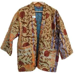 Kimono Chaqueta corta Kantha Suzani bordado abrigo de invierno estilo bohemio chaqueta hecha a mano Suzani bordado bata de trabajo - Product Image 1