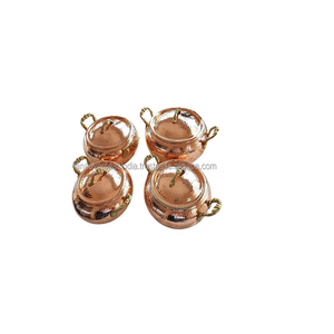 Casserole en cuivre martelé de luxe avec couvercle et double poignée en laiton pour servir et présenter avec style à Budge Friendly Prices - Product Image 1