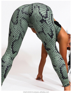 Conjunto de Yoga de 2 Piezas con Estampado de Serpiente para Mujer, Ropa Deportiva para Gimnasio, Leggings Deportivos, Ropa de Fitness y Yoga, Traje para Correr - Product Image 3