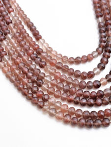 ลูกปัดทรงรอนเดลล์จากพลอยสกาโปลไลต์สีน้ำตาลธรรมชาติ ขนาด 4-5 มม. น้ำหนัก 76 กะรัต สำหรับทำเครื่องประดับชั้นดี โดย Prismatic Gems - Product Image 3