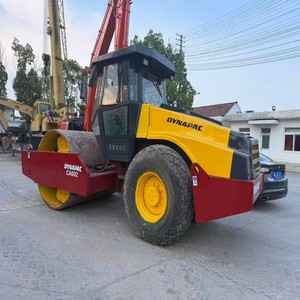 Rouleau compresseur vibrant monocylindre Dynapac CA602D d'occasion, 20 tonnes, moteur diesel Cummins, équipement de construction - Product Image 2