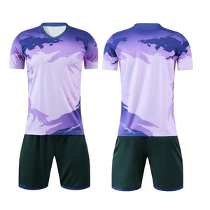 ชุดเล่นฟุตบอลของผู้ชายเสื้อกีฬา100% ผ้าโพลีเอสเตอร์ฝรั่งเศสดีไซน์แตกต่างกัน - Product Image 5
