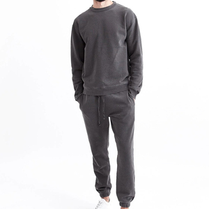 APPAREL ARENA Conjunto Deportivo de Invierno para Hombre, Color Gris Oscuro, 100% Algodón, Sudadera de Cuello Redondo, Pantalones con Cordón, Color Sólido, Secado Rápido - Product Image 1