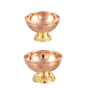 Cuenco de cobre para puja con diseño de svástica y pedestal de latón para decoración de templos. - Product Image 3