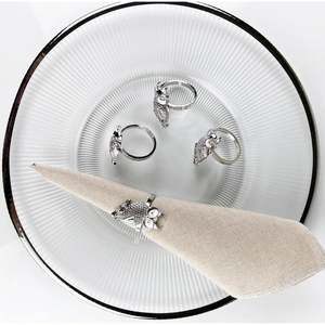 Rond de serviette en métal fabriqué à la main Décoration de table unique pour la réception de mariage - Product Image 6