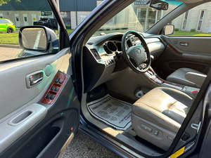 โตโยต้า ไฮแลนเดอร์ ลิมิเต็ด V6 AWD ปี 2007 / มีจำหน่ายพร้อมขาย ไมล์น้อย เครื่องยนต์เบนซิน / รถใช้แล้วสภาพดี ไม่มีอุบัติเหตุ - Product Image 5