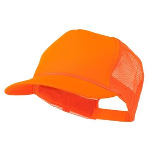 Bordado personalizado en gorras Premium de camionero de malla de 5 paneles Ajuste perfecto, infinitas posibilidades de marca - Product Image 4