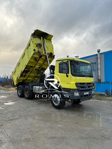 Camión Volquete Actros 3341 6x4 Diésel con Transmisión Manual, Camión de Transporte Pesado Usado para Ingeniería - Product Image 2