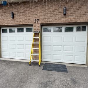 Portes <span class=keywords><strong>de</strong></span> <span class=keywords><strong>garage</strong></span> sectionnelles modernes et étanches <span class=keywords><strong>à</strong></span> double ouverture, automatisées, avec surface finie, vente en gros usine - Product Image 3